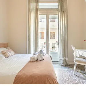  Bed & Breakfast Joy's Ortigia Italië