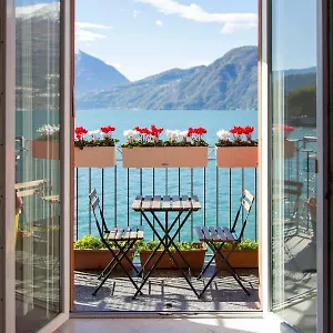 Deluxe Finestra Sul Apartamento