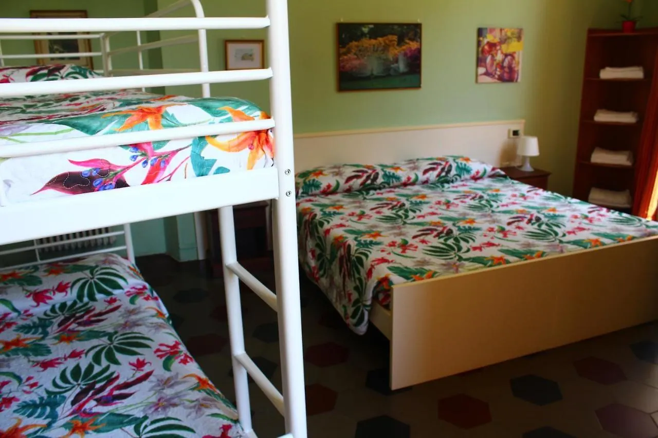 Albergo Del Lago Bellano Hotel